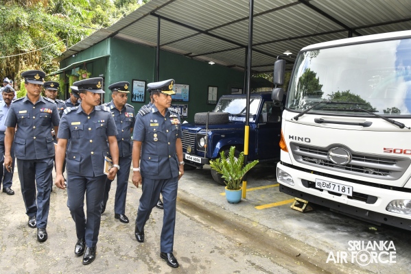 COMMANDER’S INSPECTION AT SLAF STATION MIRIGAMA