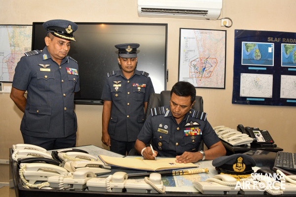 COMMANDER’S INSPECTION AT SLAF STATION MIRIGAMA