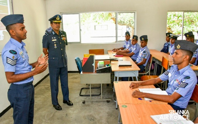 COMMANDER’S INSPECTION AT SLAF TRADE TRAINING SCHOOL EKALA