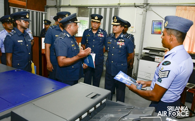 COMMANDER’S INSPECTION AT SLAF TRADE TRAINING SCHOOL EKALA