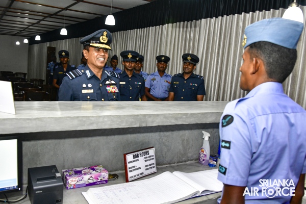 COMMANDER’S INSPECTION AT SLAF TRADE TRAINING SCHOOL EKALA