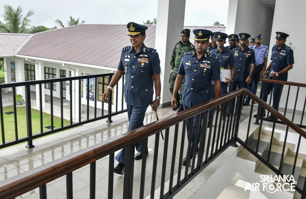 COMMANDER’S INSPECTION AT SLAF TRADE TRAINING SCHOOL EKALA