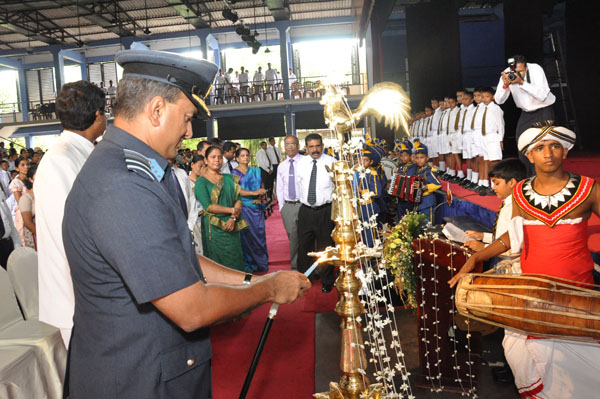 Commander inspires Junior Prefects of his Alma Mater