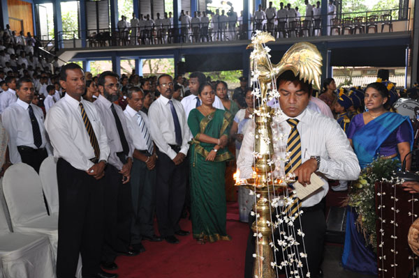 Commander inspires Junior Prefects of his Alma Mater