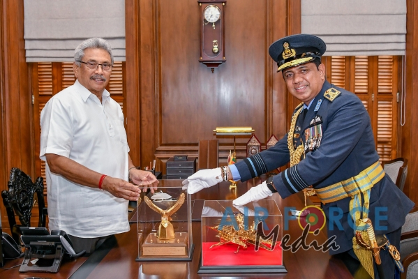 Newly Appointed Commander of the Air Force calls on His Excellency the President