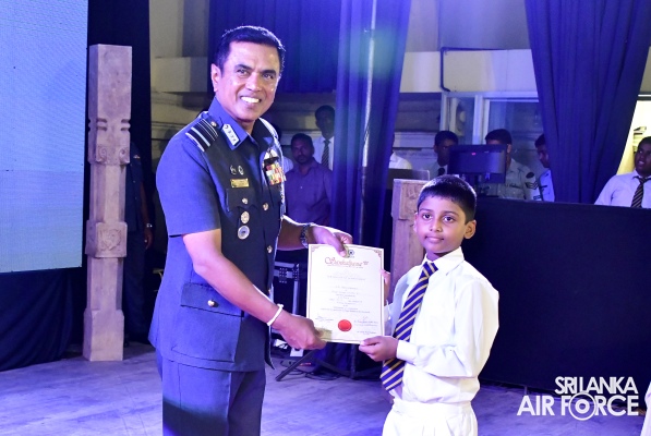 COMMANDER ADMIRES THE SANKALPANA-2023