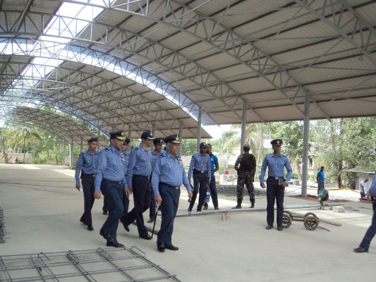 Commander Visits Aluthgama