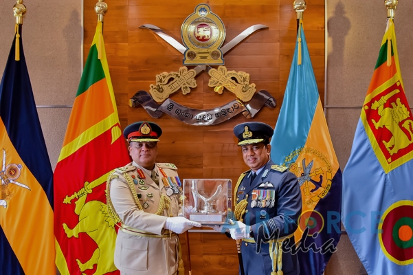 COMMANDER CALLS ON THE ACTING CDS AND COMMANDER OF THE ARMY