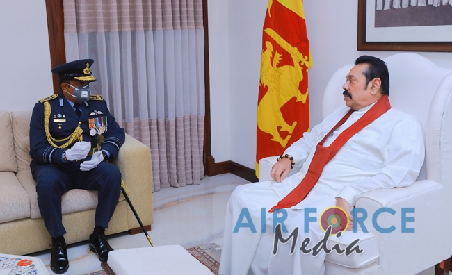 Newly Appointed Commander of the Air Force Calls on the Prime Minister