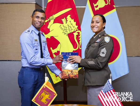 US PACIFIC AIR FORCES COMMAND CHIEF CALLS ON THE COMMAND MASTER WARRANT OFFICER