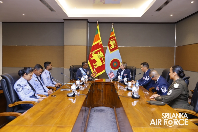 US PACIFIC AIR FORCES COMMAND CHIEF CALLS ON THE COMMAND MASTER WARRANT OFFICER