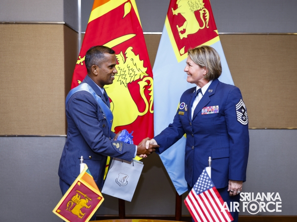 US PACIFIC AIR FORCES COMMAND CHIEF CALLS ON THE COMMAND MASTER WARRANT OFFICER