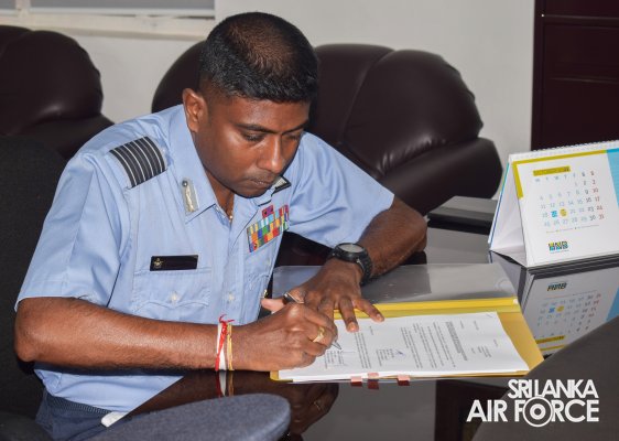 CHANGE OF COMMAND FOR NO 7 SQUADRON AT SLAF BASE HINGURAKGODA