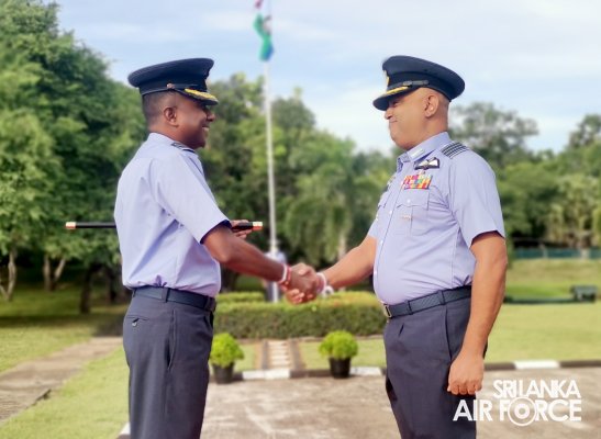 CHANGE OF COMMAND FOR NO 7 SQUADRON AT SLAF BASE HINGURAKGODA