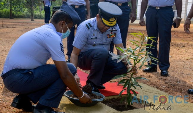 CHANGE OF COMMAND AT SLAF BASE ANURADHAPURA