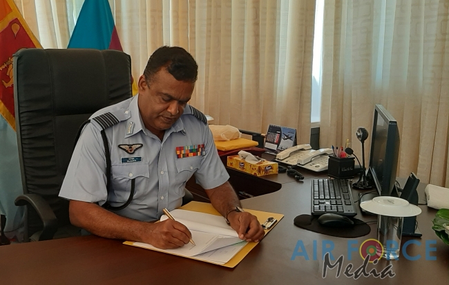 CHANGE OF COMMAND AT SLAF STATION KATUKURUNDA