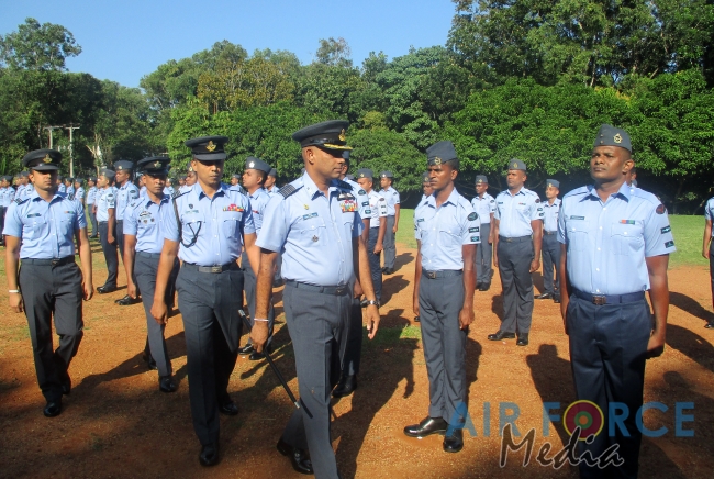 CHANGE OF COMMAND AT SLAF STATION MIRIGAMA