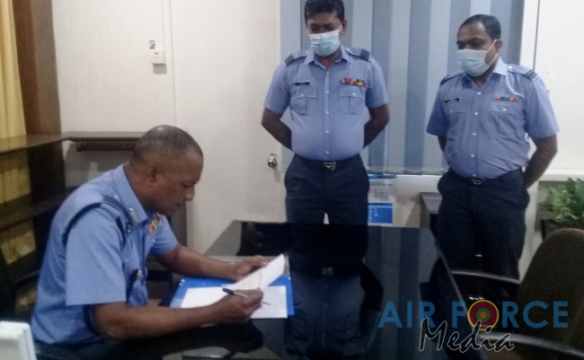 CHANGE OF COMMAND AT SLAF STATION MULLAITIVU