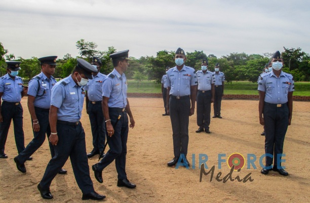 CHANGE OF COMMAND AT SLAF STATION SIGIRIYA