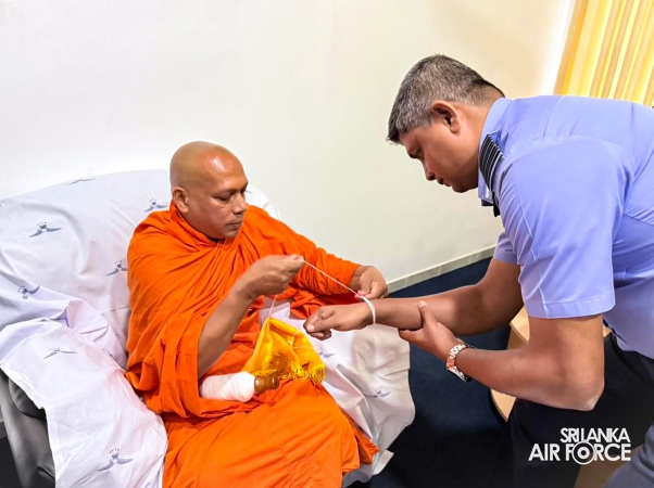 CHANGE OF
COMMAND SLAF STAION MIRIGAMA