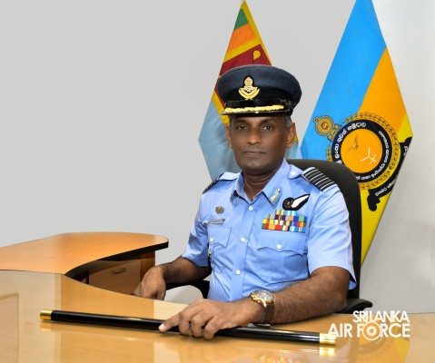CHANGE OF
COMMAND AT AERONAUTICAL ENGINEERING SUPPORT WING, SLAF BASE RATMALANA