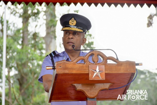 CHANGE OF COMMAND AT SRI LANKA AIR FORCE COMBAT TRAINING SCHOOL DIYATALAWA