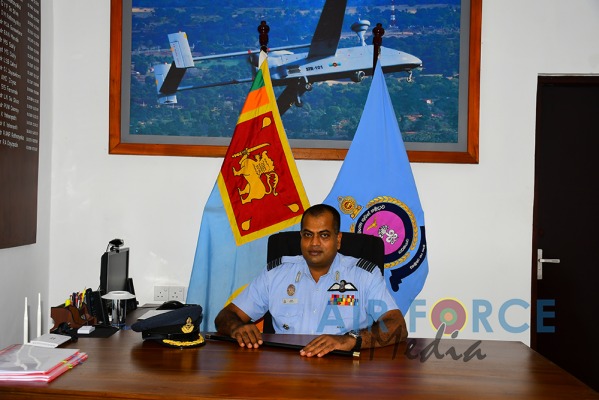 CHANGE OF COMMAND AT SLAF BASE VAVUNIYA