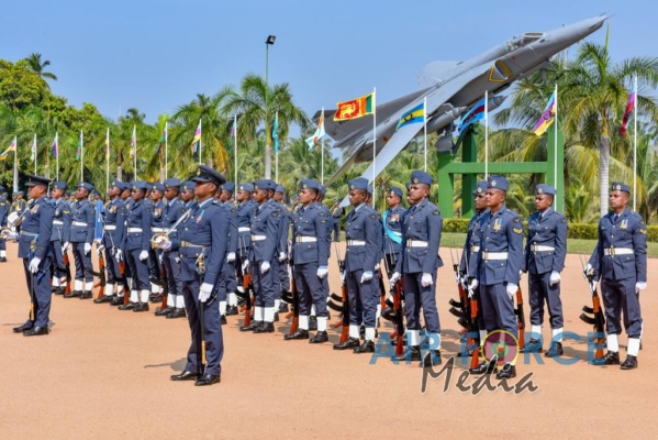 NO 5 AND 6
SQUADRONS HONOURED WITH THE PRESIDENT'S COLOUR