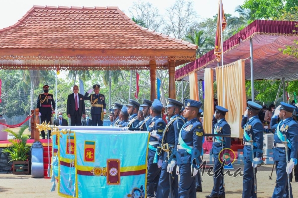 NO 5 AND 6
SQUADRONS HONOURED WITH THE PRESIDENT'S COLOUR