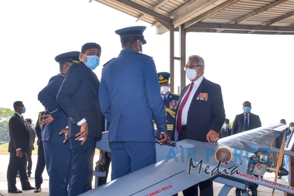 NO 5 AND 6
SQUADRONS HONOURED WITH THE PRESIDENT'S COLOUR