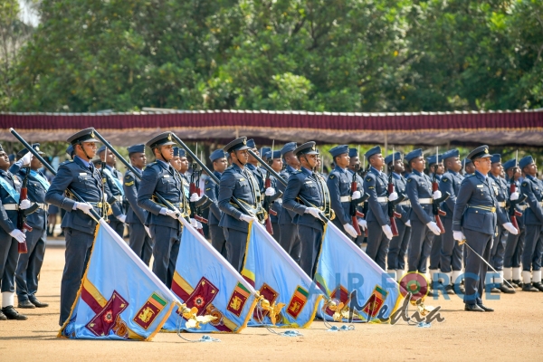 NO 5 AND 6
SQUADRONS HONOURED WITH THE PRESIDENT'S COLOUR