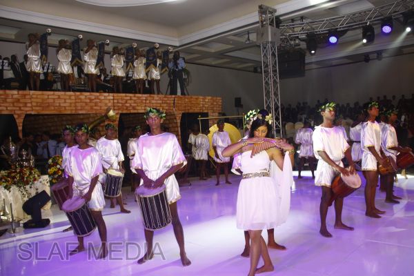 SLAF
Sports Stars Shine at Colors Night
