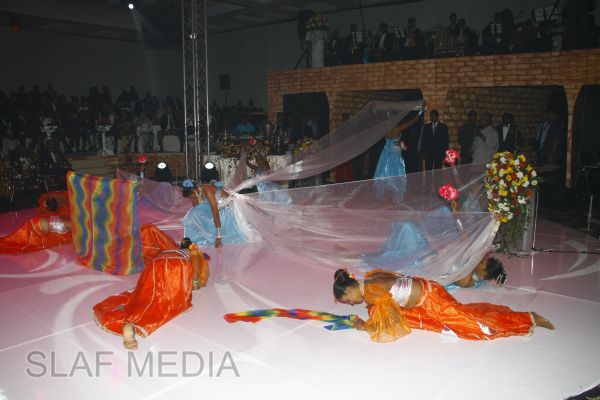 SLAF
Sports Stars Shine at Colors Night