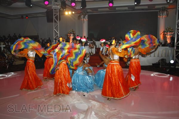 SLAF
Sports Stars Shine at Colors Night