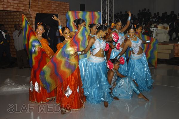 SLAF
Sports Stars Shine at Colors Night