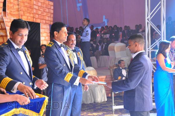 SLAF
Sports Stars Shine at Colors Night