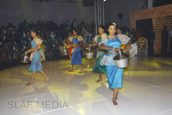 SLAF
Sports Stars Shine at Colors Night
