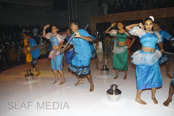 SLAF
Sports Stars Shine at Colors Night