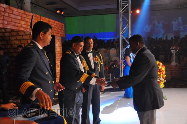 SLAF
Sports Stars Shine at Colors Night