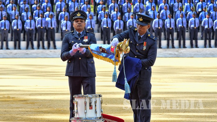 SLAF Combat Training School Diyatalawa Honoured With President's Colour
