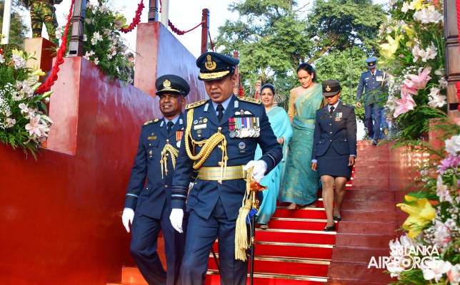 SUNSET
COMMISSIONING PARADE AT SLAF ACADEMY CHINA BAY