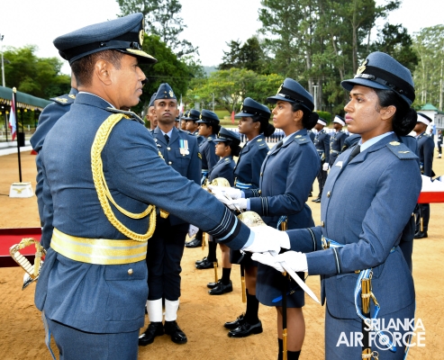 SLAF CELEBRATES COMMISSIONING OF NEW OFFICERS AT SLAF COMBAT TRAINING SCHOOL, DIYATALAWA