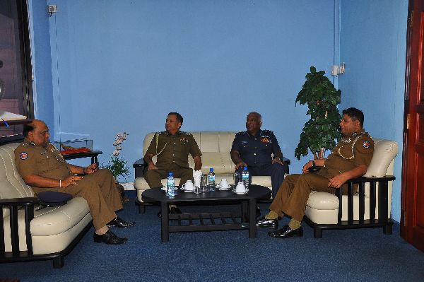 Commander of the Air Force visits Inspector General of Police