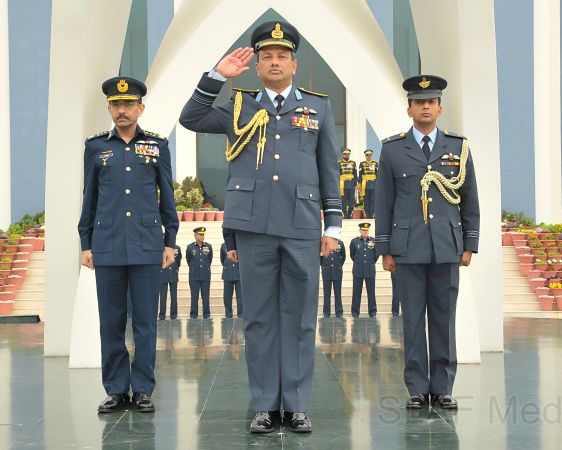 Commander of the Sri Lanka Air Force Visits Pakistan