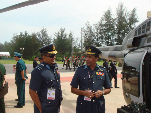ගුවන් හමුදාපති බ්රයිඩෙක්ස් 2011 ප්රදර්ශනයට ආරාධනා ලබයි
