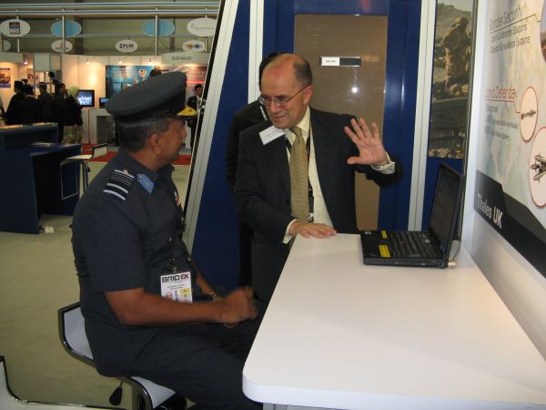 ගුවන් හමුදාපති බ්රයිඩෙක්ස් 2011 ප්රදර්ශනයට ආරාධනා ලබයි