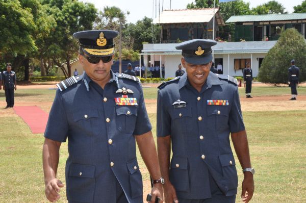 ගුවන් හමුදාපතිතුමන් පාලවි කඳවුරේ වාර්ෂික පරීක්ෂනය සිදුකරයි