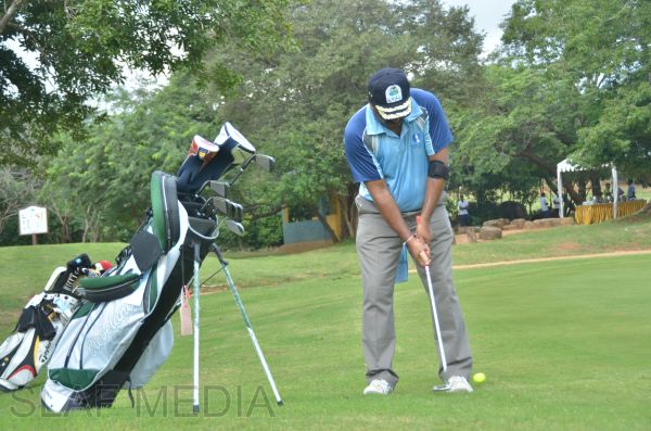 Leading Aircraftsman Sachith Madushanka wins Commander’s Trophy Golf Tournament 2014