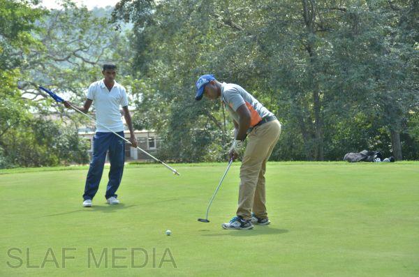 Leading Aircraftsman Sachith Madushanka wins Commander’s Trophy Golf Tournament 2014