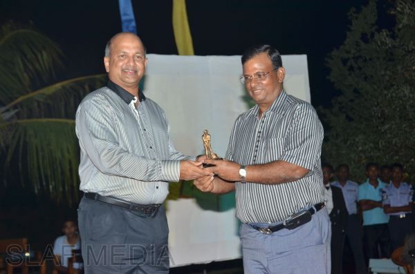 Leading Aircraftsman Sachith Madushanka wins Commander’s Trophy Golf Tournament 2014